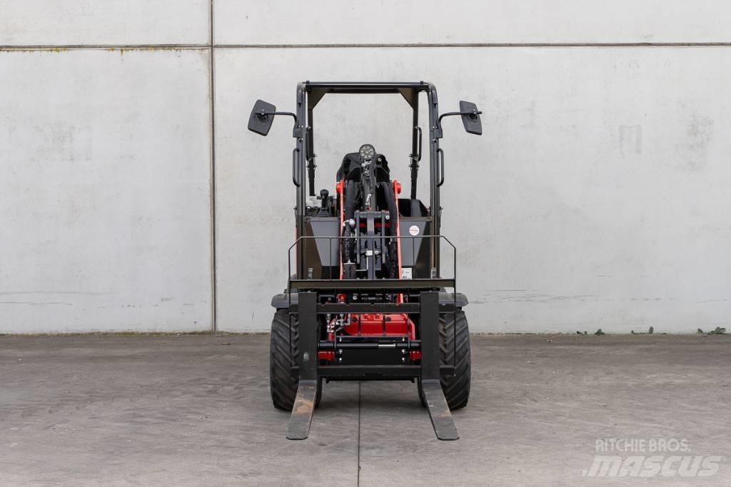 Manitou MLA 2-25 H 미니 로더