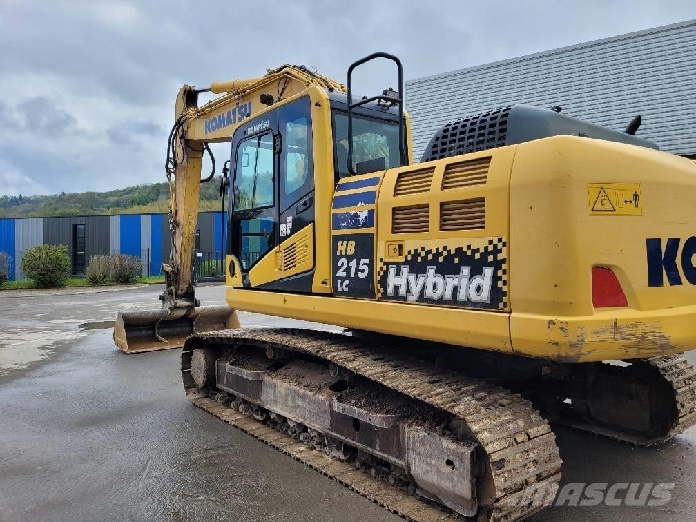 Komatsu HB 215 LC-2 대형 굴삭기 29톤 이상