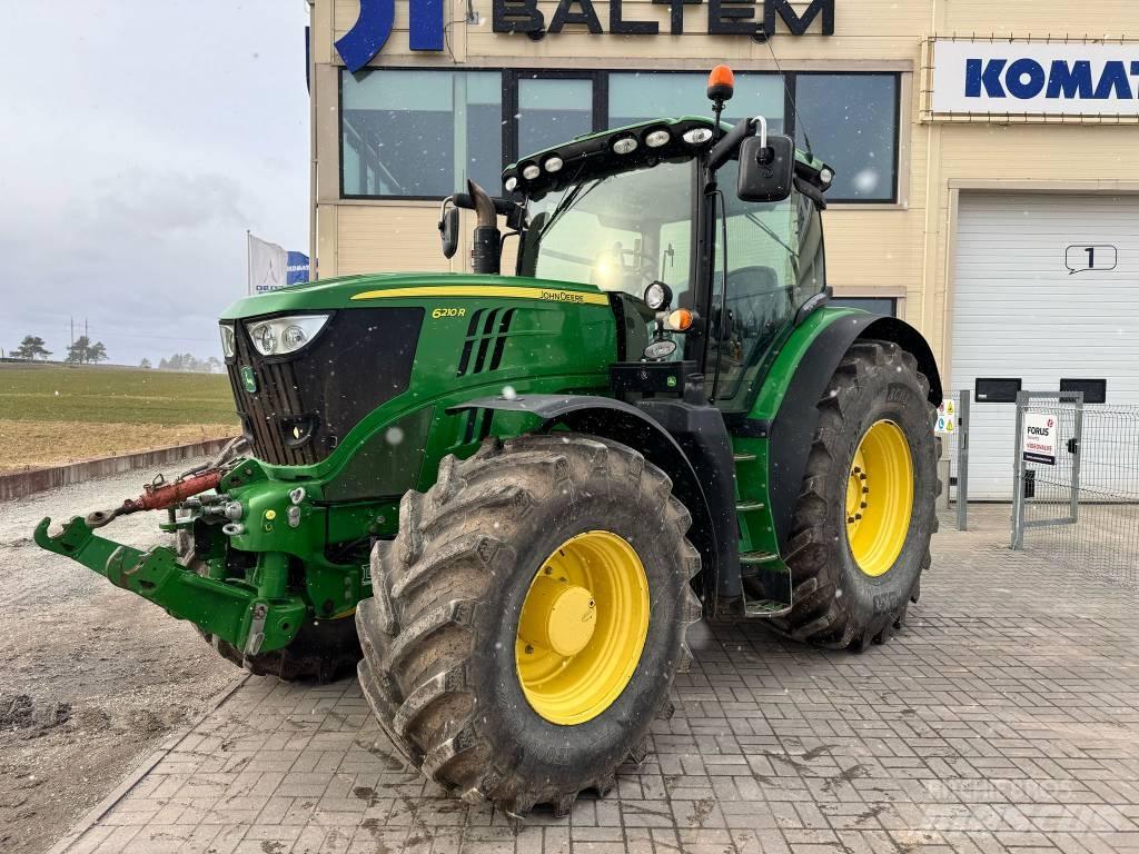John Deere 6210R 트랙터