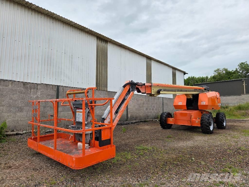 JLG 660 SJ 견인식 전동이동 리프트