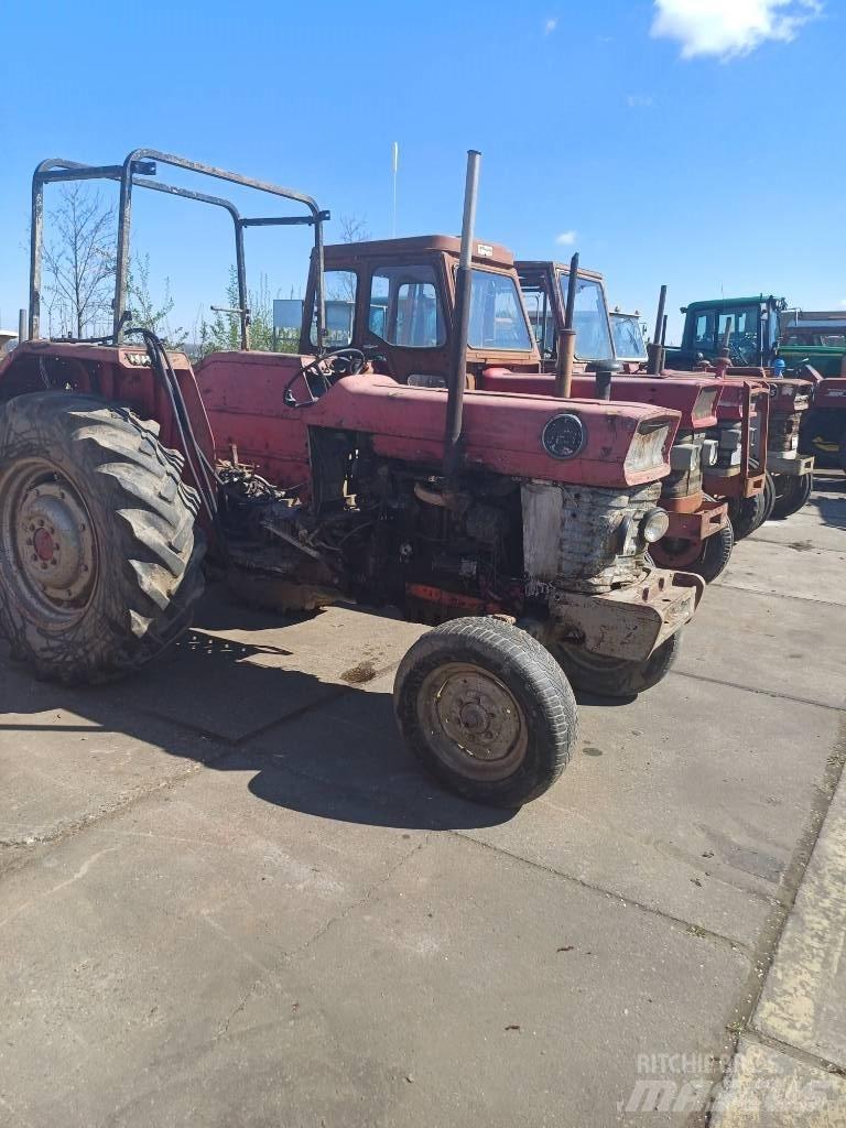 Massey Ferguson 168 트랙터