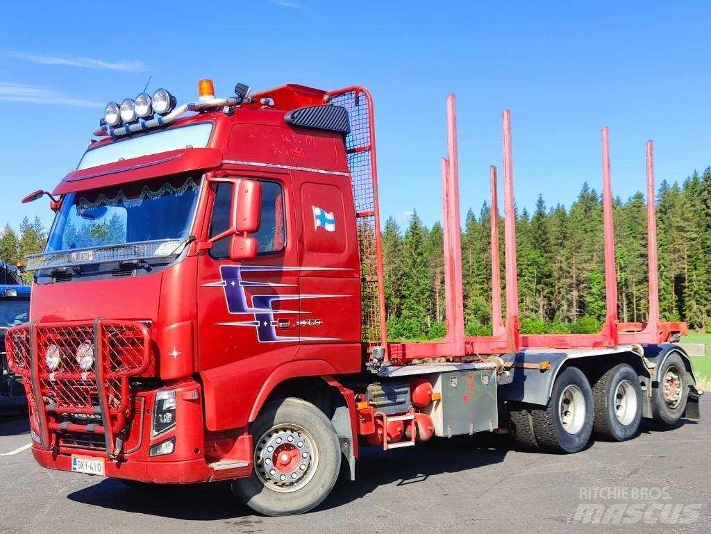 Volvo FH16 목재 트럭