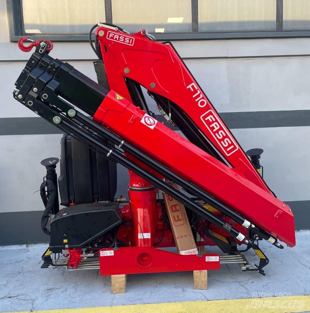 Fassi F110B.0.24 로더 크레인