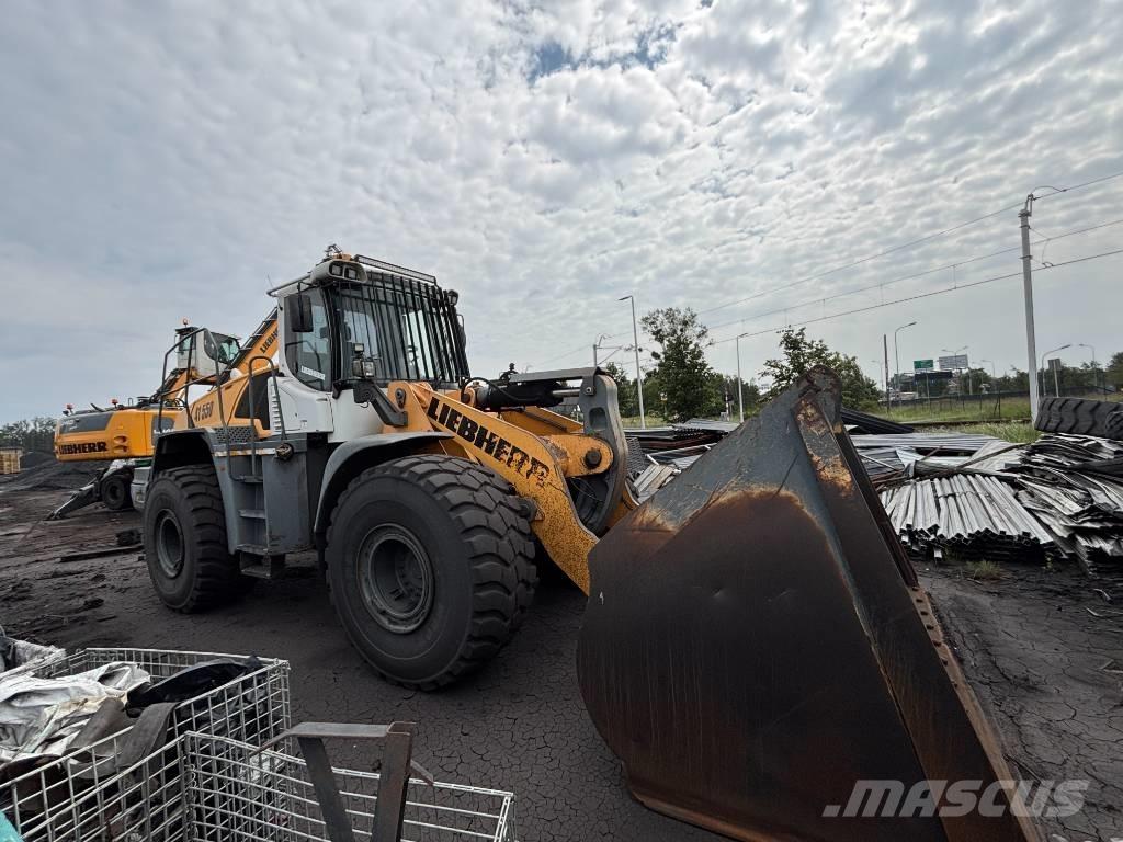 Liebherr L 566  휠로우더