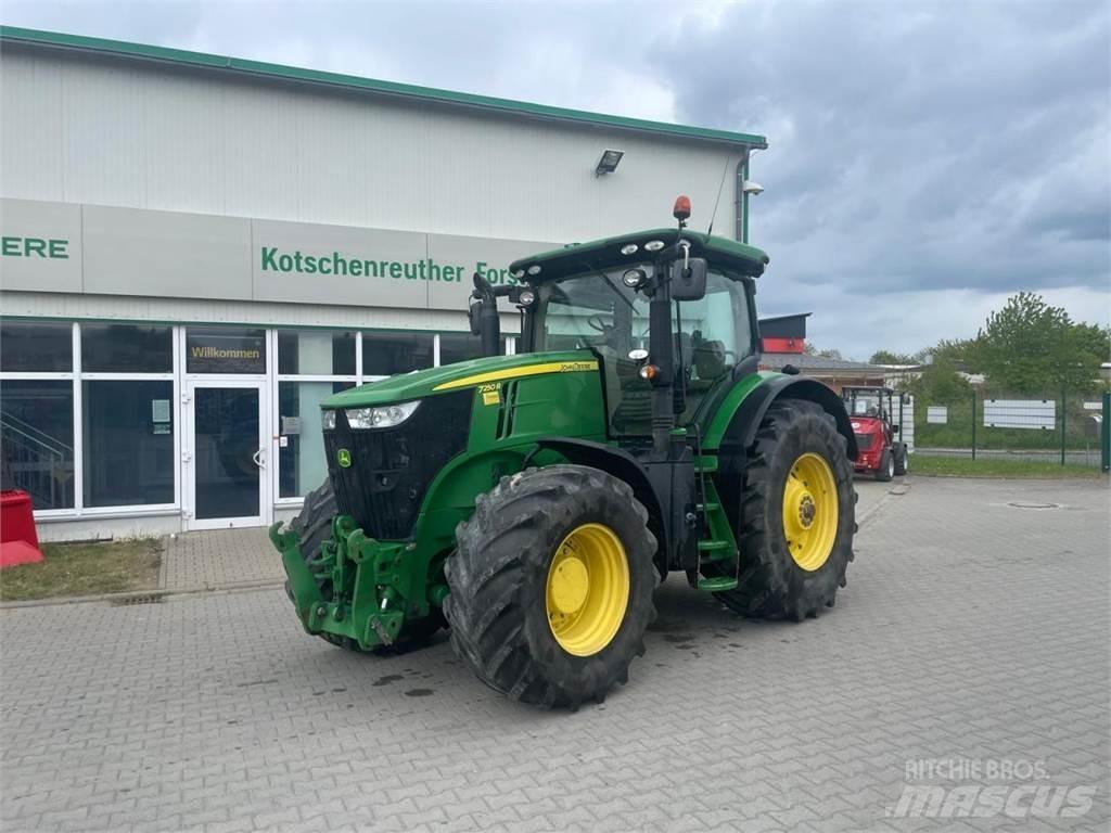 John Deere 7250R 트랙터