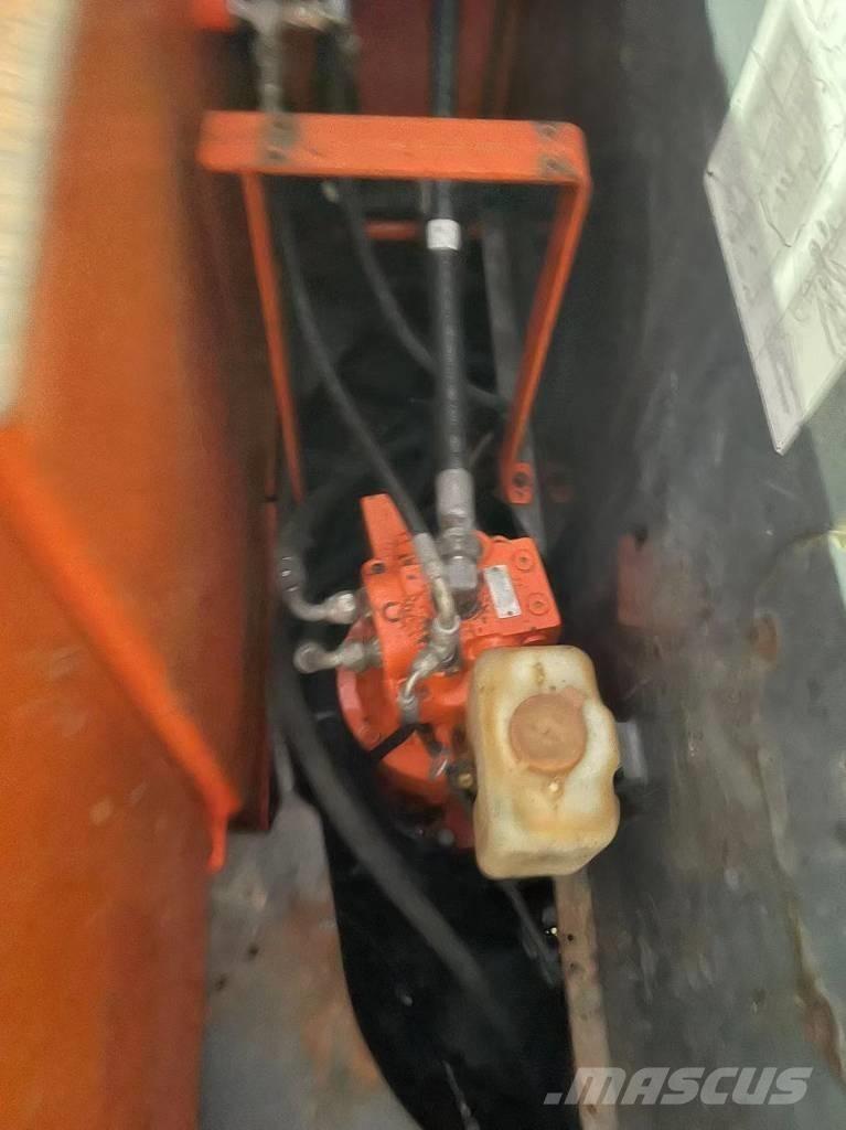 Doosan DH 60-7 소형 굴삭기 7톤 미만