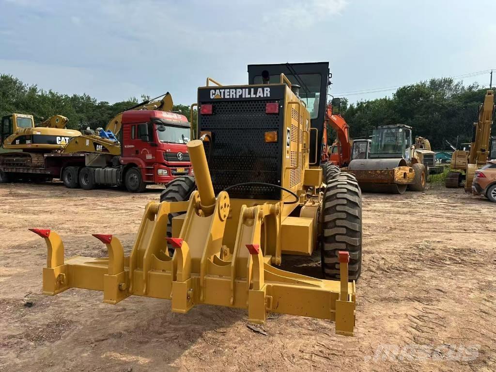 CAT 140K 그레이더