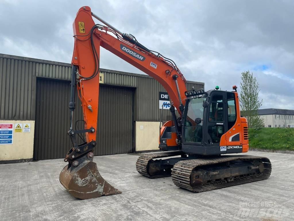 Doosan DX 140 LCR 대형 굴삭기 29톤 이상