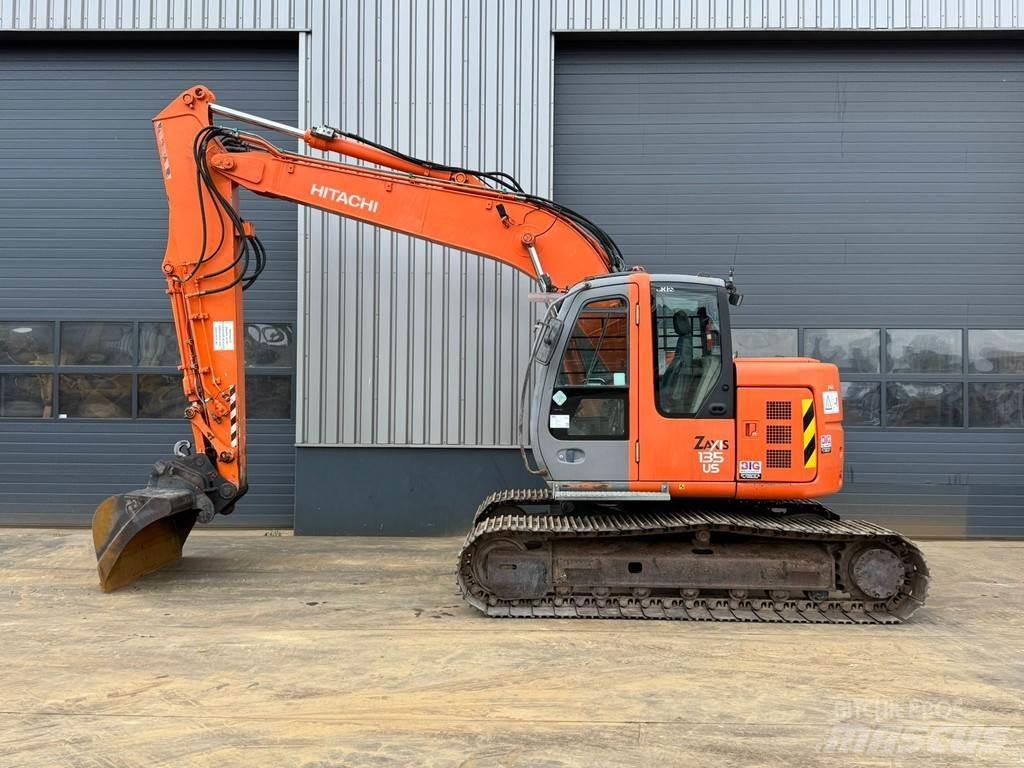 Hitachi ZX135US 특수 굴삭기