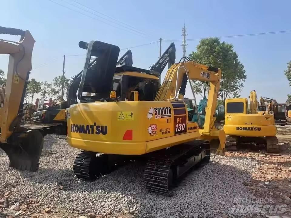 Komatsu PC 130 중형굴삭기 7톤-28톤