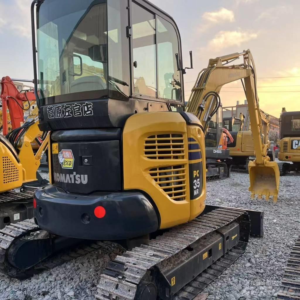 Komatsu PC 35 MR 소형 굴삭기 7톤 미만