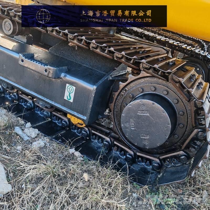 Komatsu PC 110 중형굴삭기 7톤-28톤