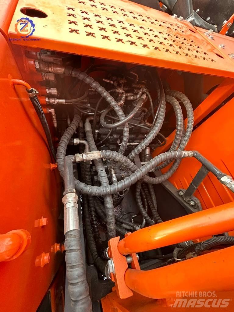 Doosan DX 150 중형굴삭기 7톤-28톤