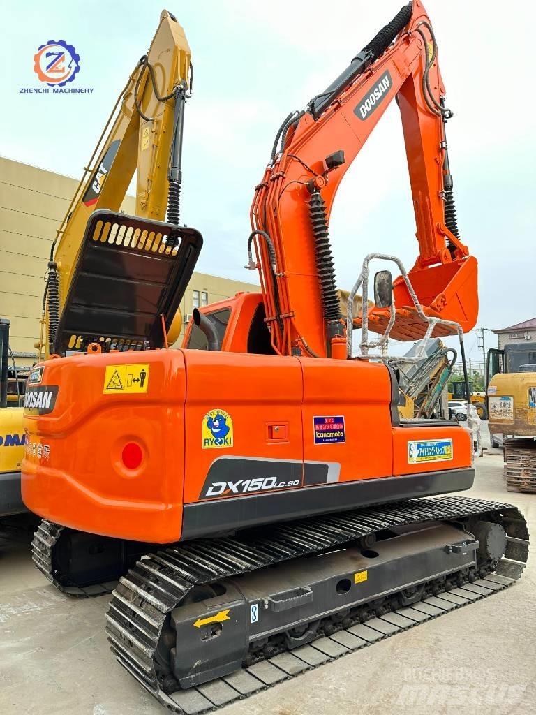 Doosan DX 150 중형굴삭기 7톤-28톤