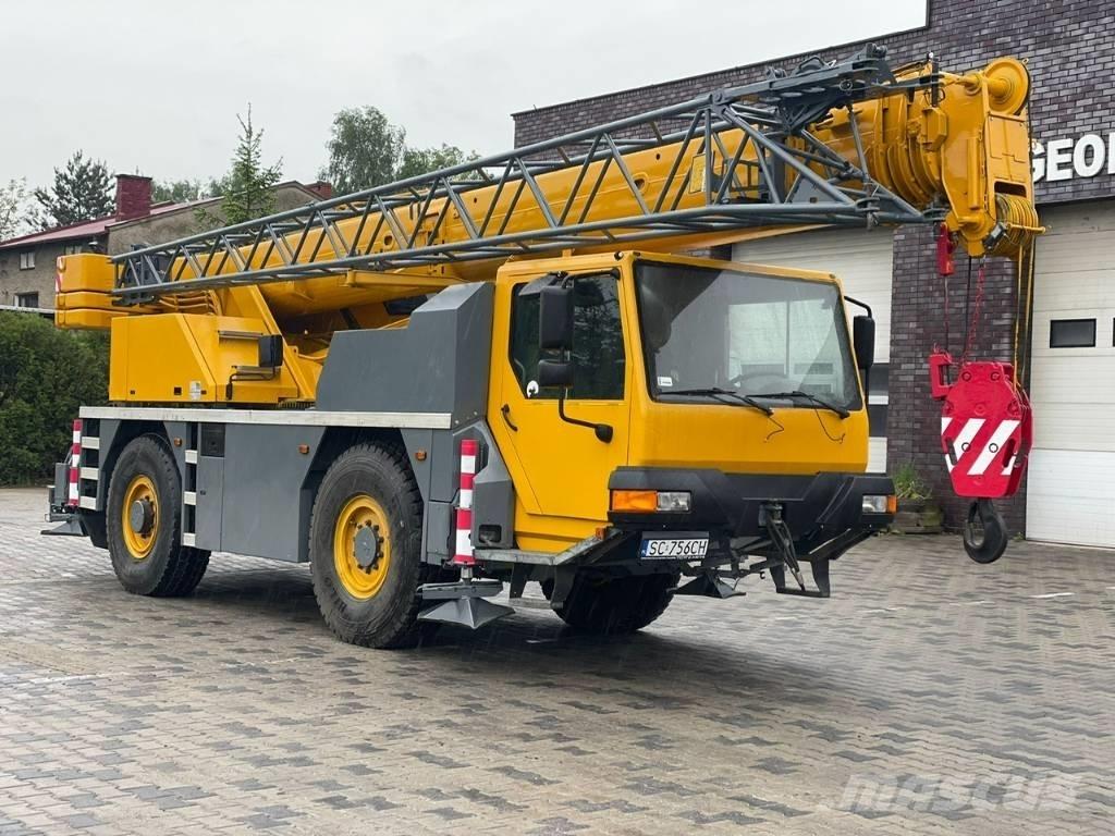 Liebherr LTM 1030/2 A/T 크레인