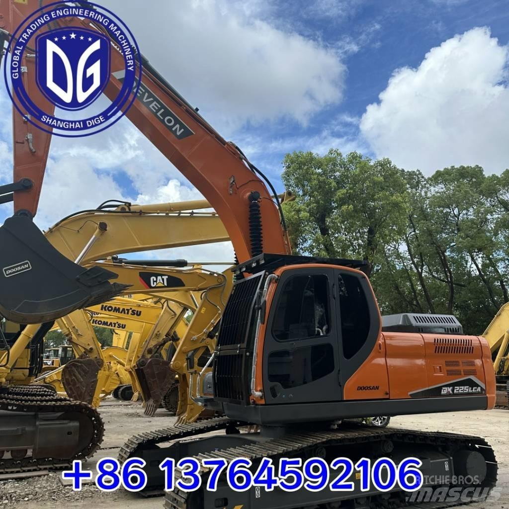 Doosan DX 225 LCA 대형 굴삭기 29톤 이상