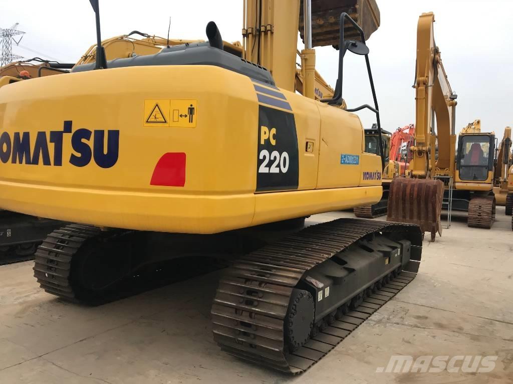 Komatsu PC 220-8 대형 굴삭기 29톤 이상