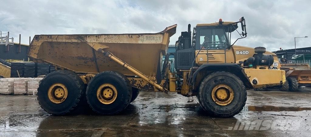 Bell B 40 D 연결식 홀러