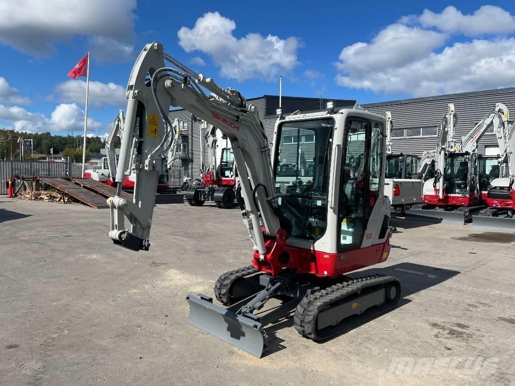 Takeuchi TB 225 소형 굴삭기 7톤 미만