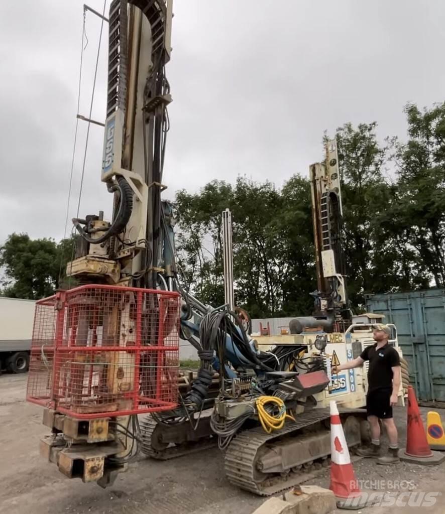 Soilmec SM400 중형 드릴 장비