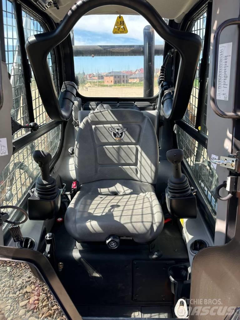 CASE SV 250  스키드로더