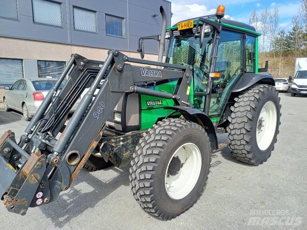 Valtra A 85 트랙터