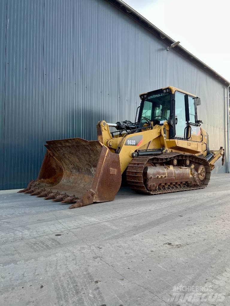 CAT 963D 궤도식 로우더