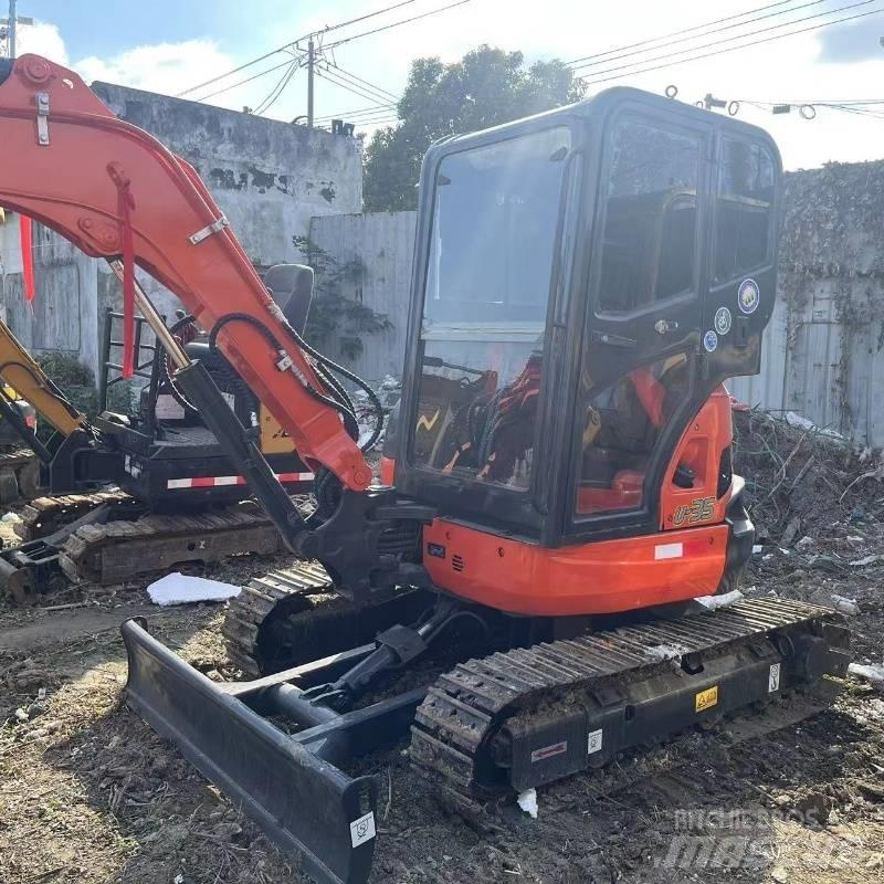 Kubota U 35 소형 굴삭기 7톤 미만