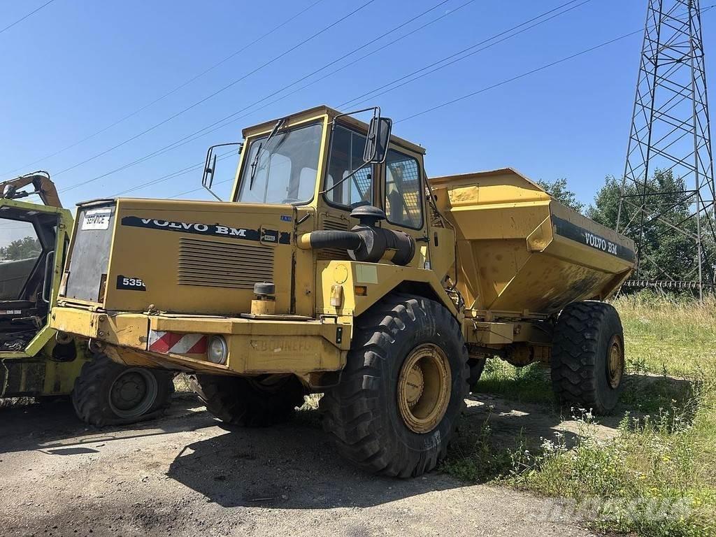 Volvo A25BM 건설현장 덤프트럭