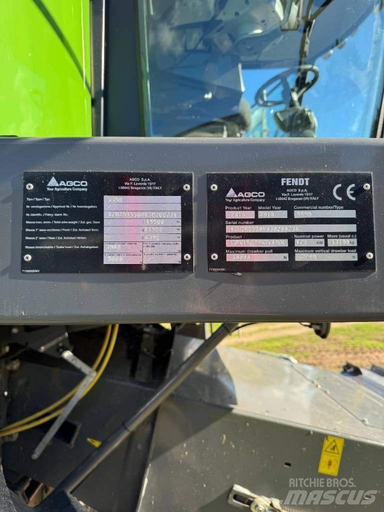 Fendt 5255 L 콤바인 수확기