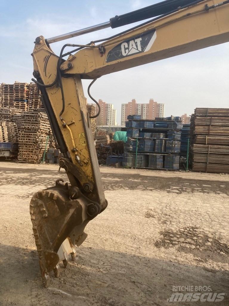 CAT 307 D 대형 굴삭기 29톤 이상