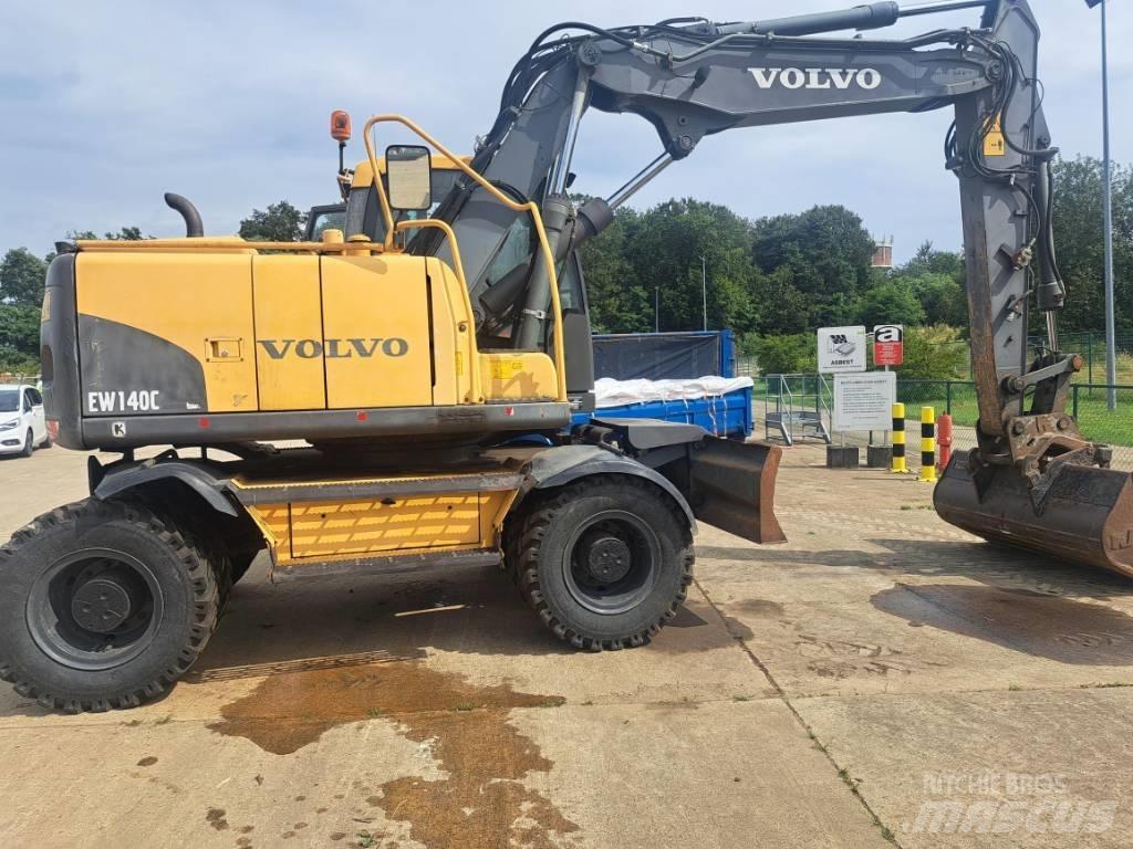 Volvo EW 140 C  휠 굴삭기