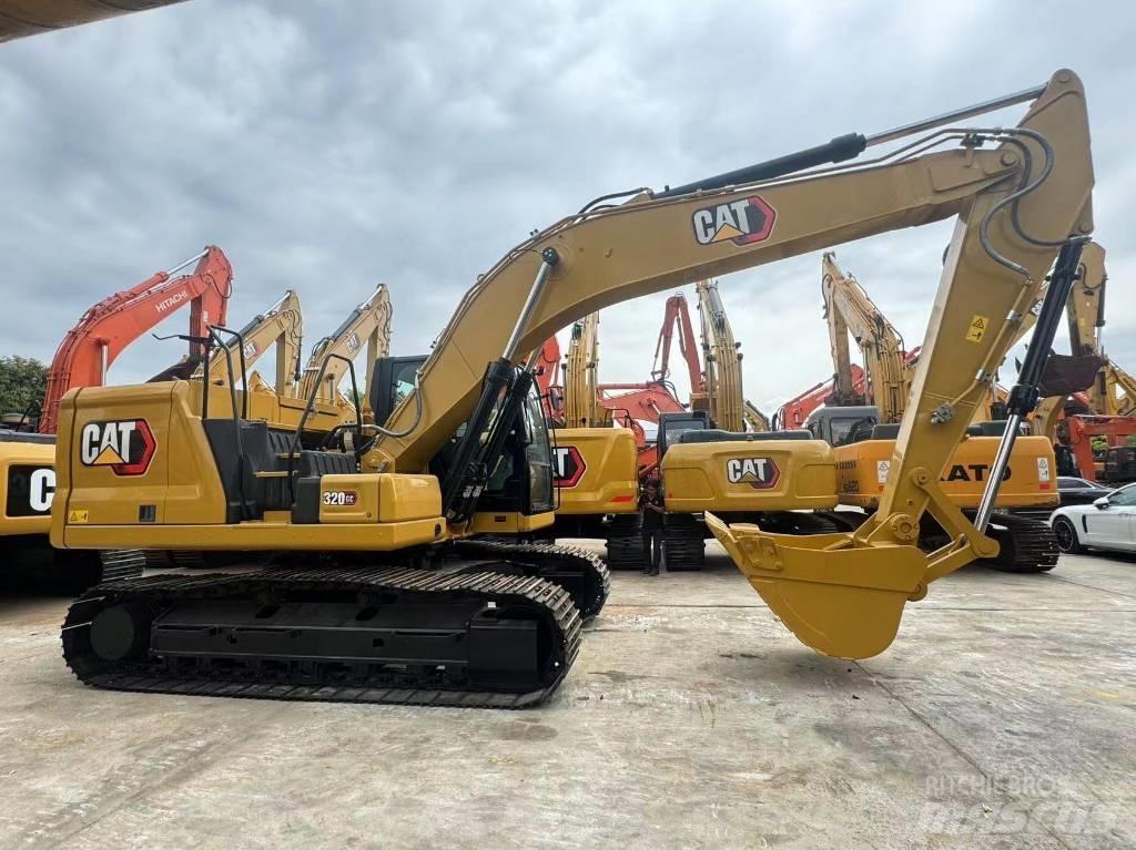 CAT 320GC 대형 굴삭기 29톤 이상