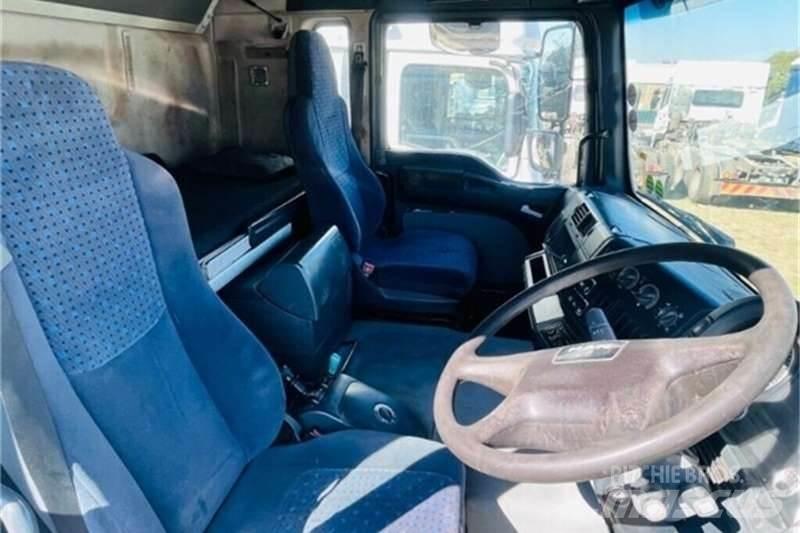 UD TRUCKS QUON 기타 트럭