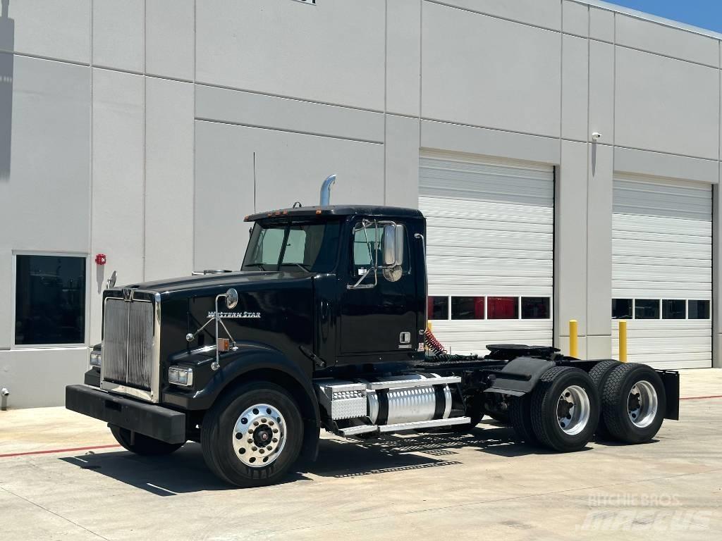Western Star 4900 트랙터 유닛