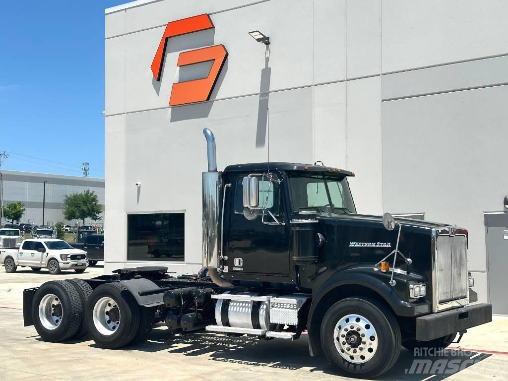 Western Star 4900 트랙터 유닛