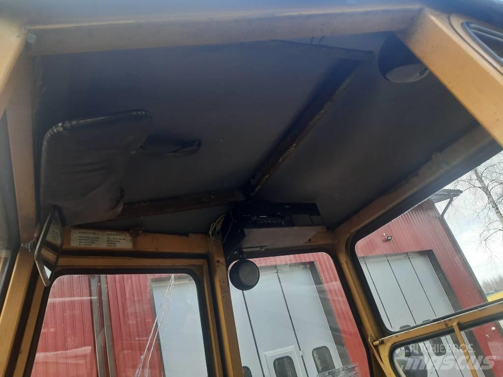 Valmet 702S 4 veto 트랙터