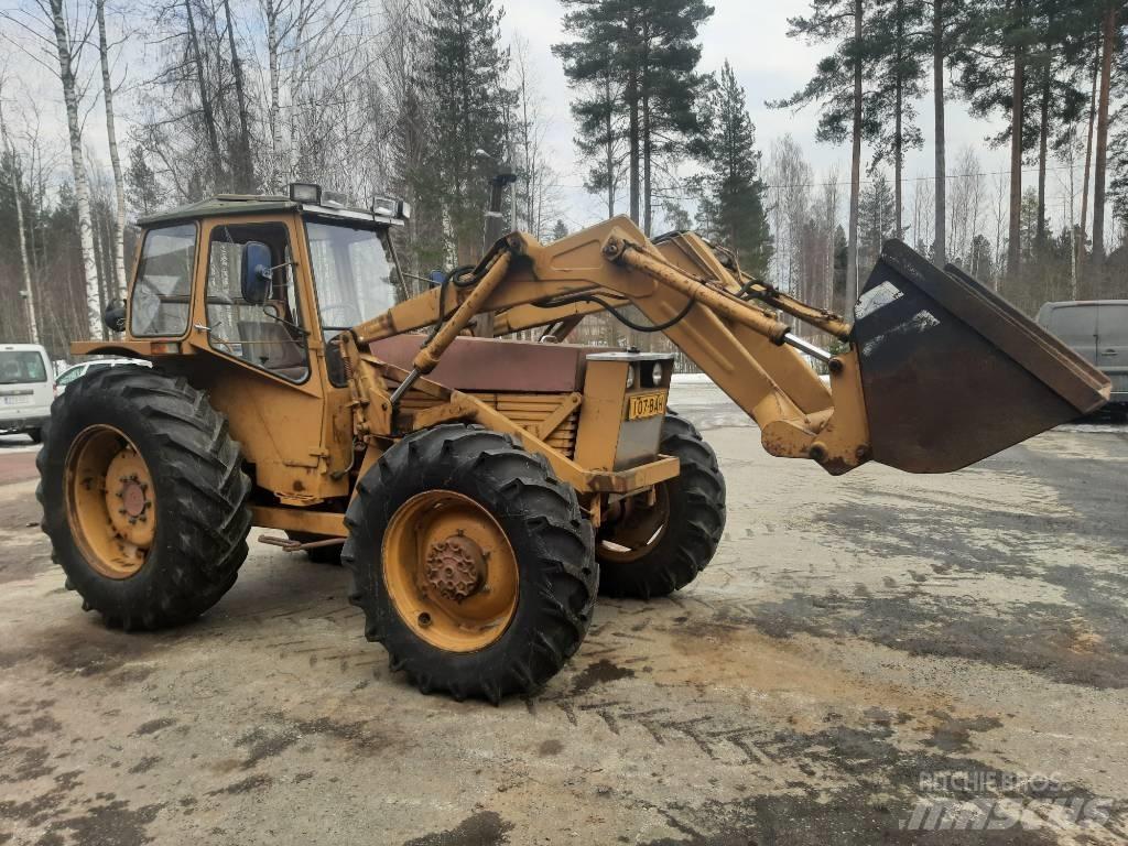 Valmet 702S 4 veto 트랙터
