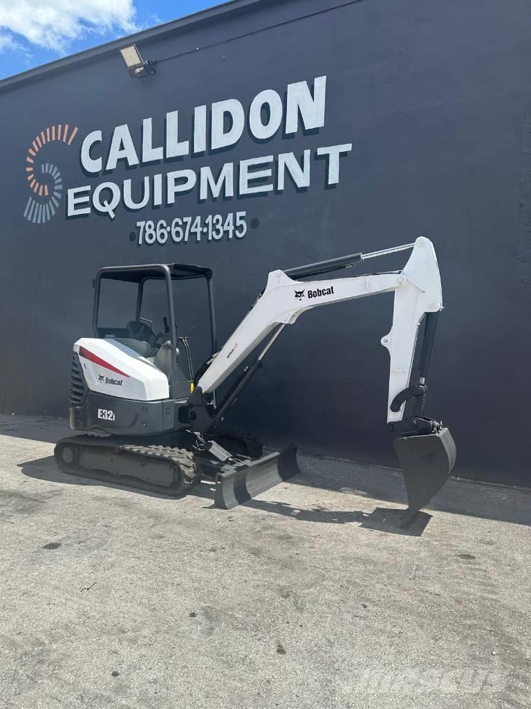 Bobcat E 32i 소형 굴삭기 7톤 미만
