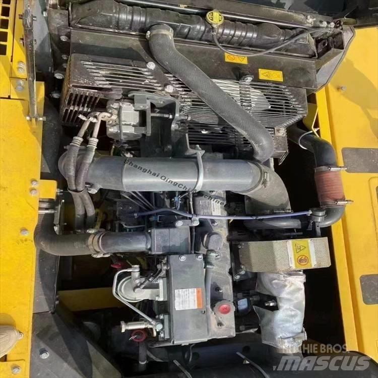 Komatsu 350 대형 굴삭기 29톤 이상