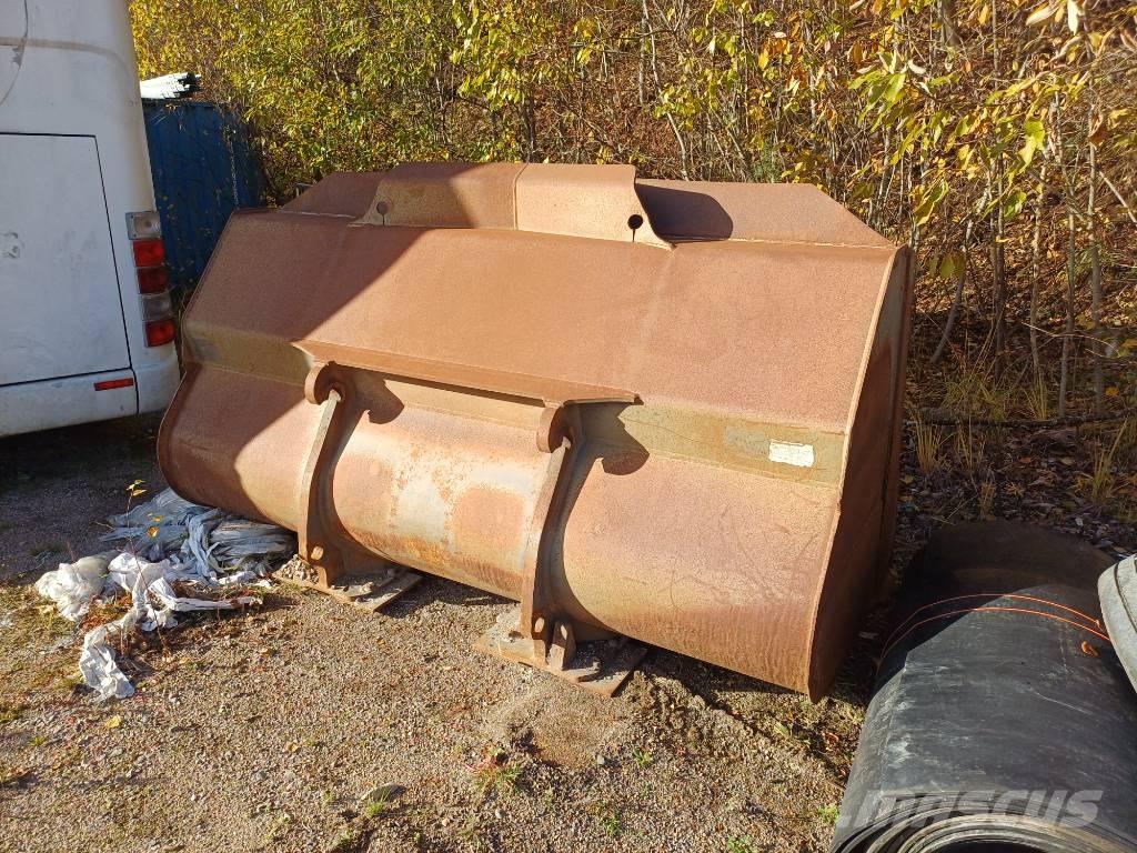 Volvo 120 Kauha 버켓