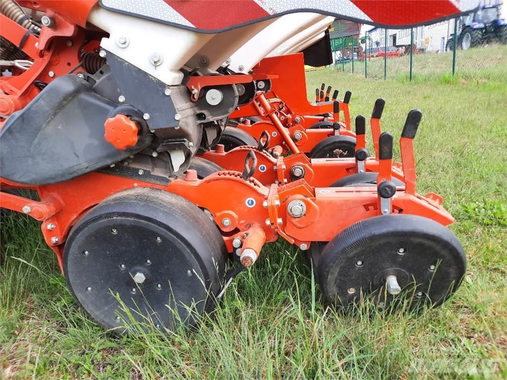Kuhn Maxima 3RT 정밀 조파기