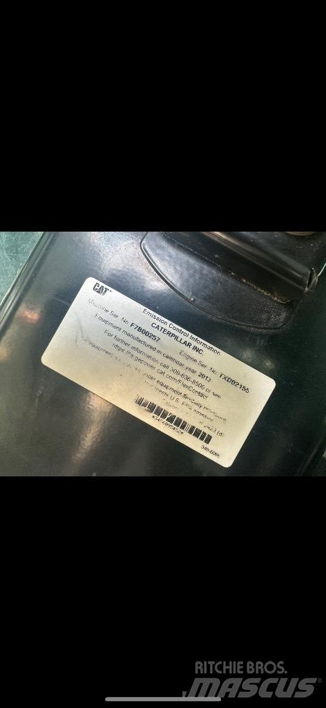 CAT 521 팰러번처
