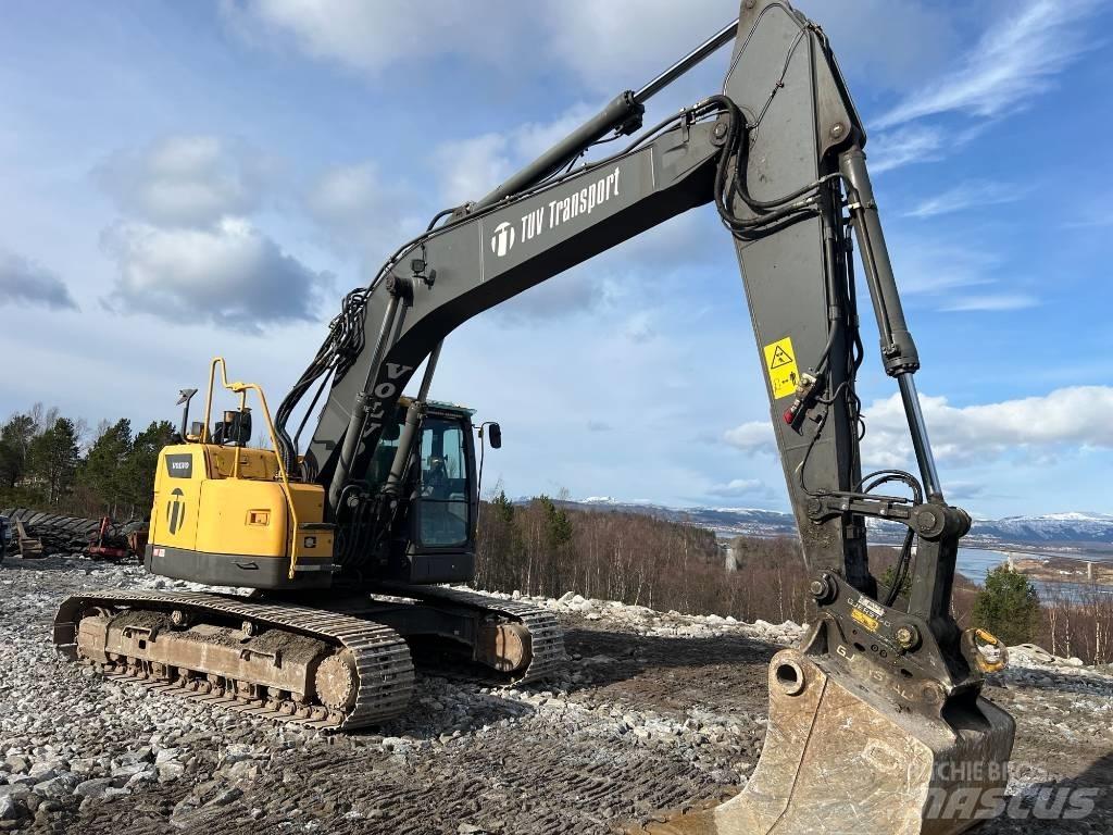 Volvo ECR235DL 대형 굴삭기 29톤 이상