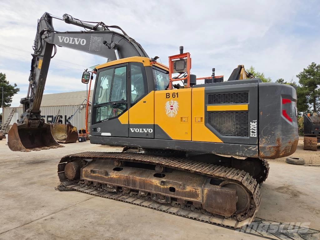 Volvo EC 220 E 대형 굴삭기 29톤 이상