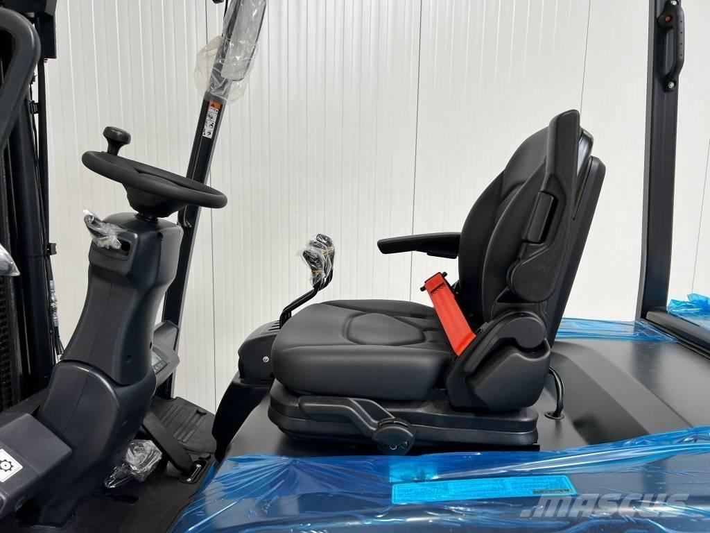 Bobcat B30X-7 PLUS 전동 지게차