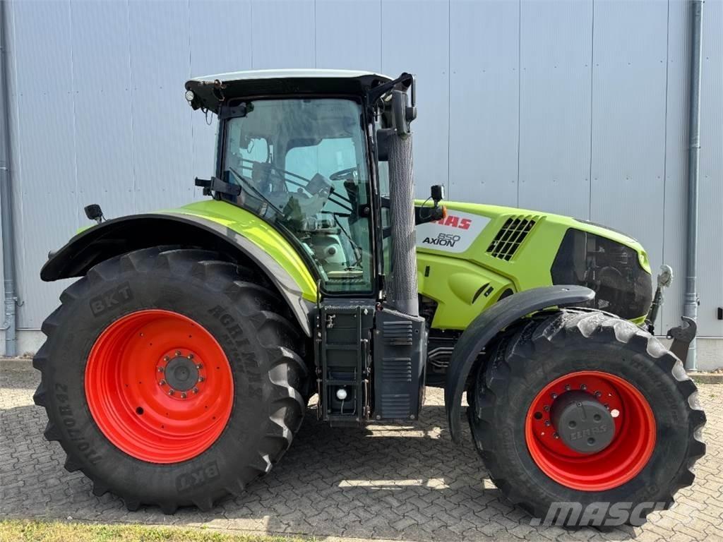 CLAAS Axion 850 트랙터