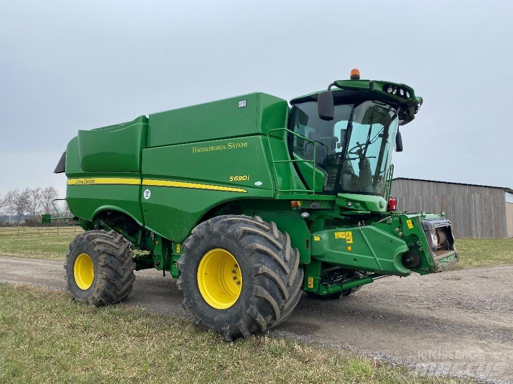 John Deere S 690 i 콤바인 수확기