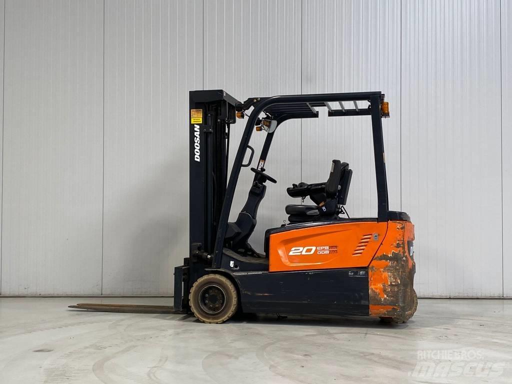 Doosan B20TL-7 전동 지게차