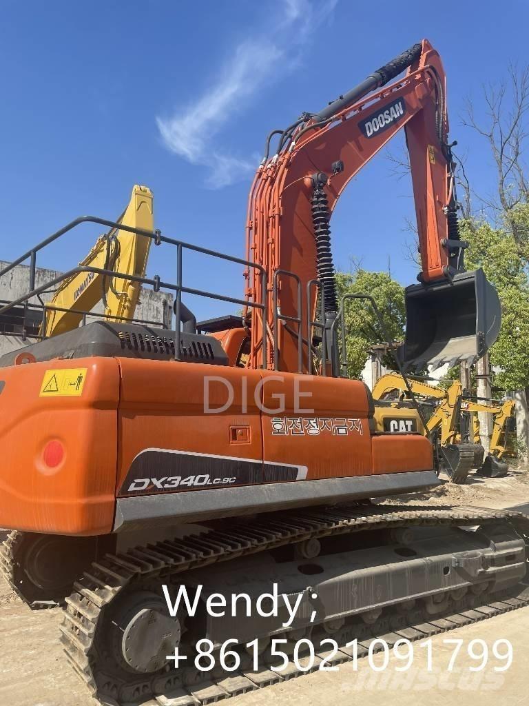 Doosan DX 340 중형굴삭기 7톤-28톤